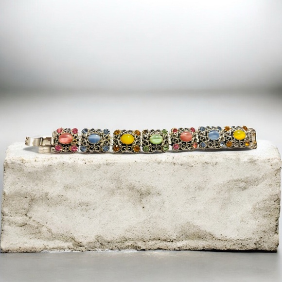 Multi-Color Silver tone Gemstone Bracelet - Picture 2 of 7